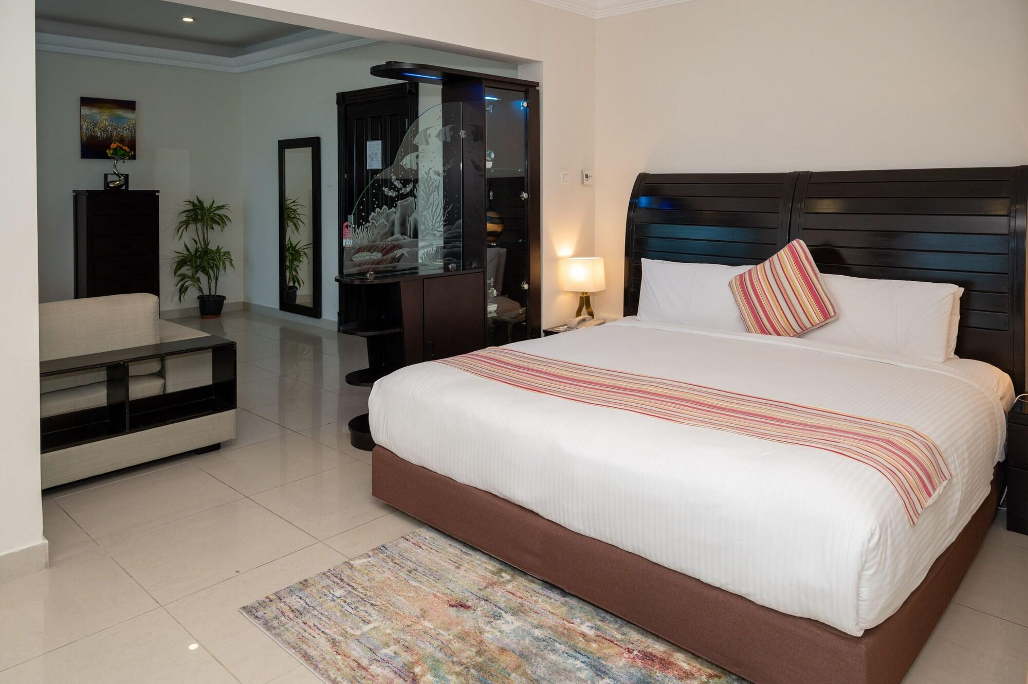 Costa Del Sol Hotel By Arabian Link Kuwait City Exteriör bild