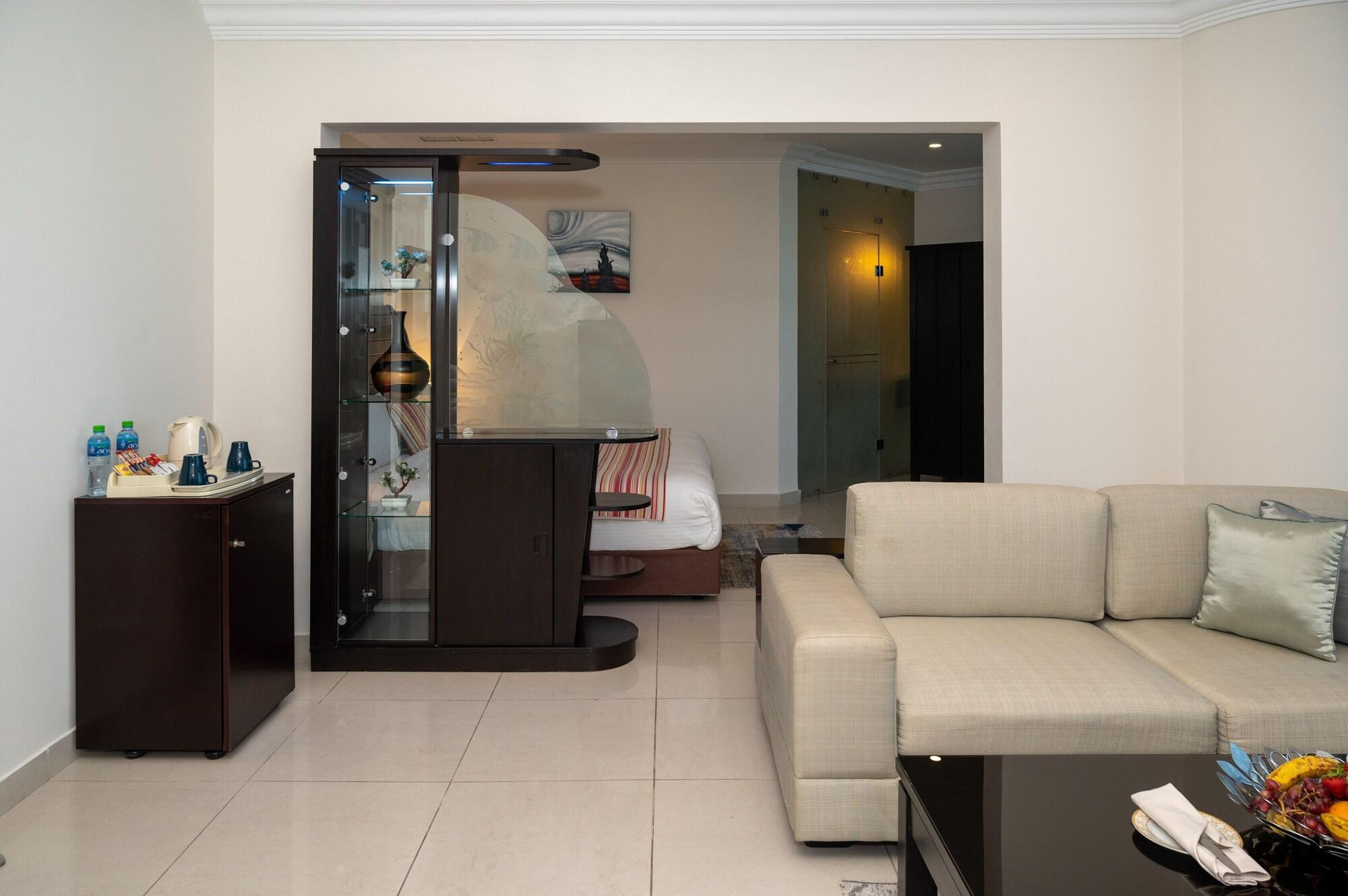 Costa Del Sol Hotel By Arabian Link Kuwait City Exteriör bild
