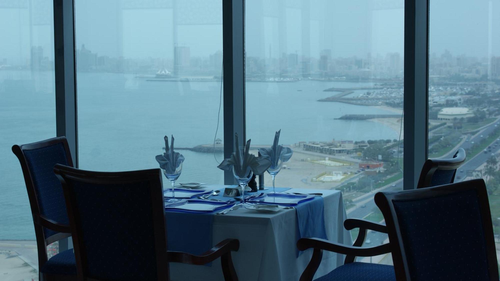 Costa Del Sol Hotel By Arabian Link Kuwait City Exteriör bild