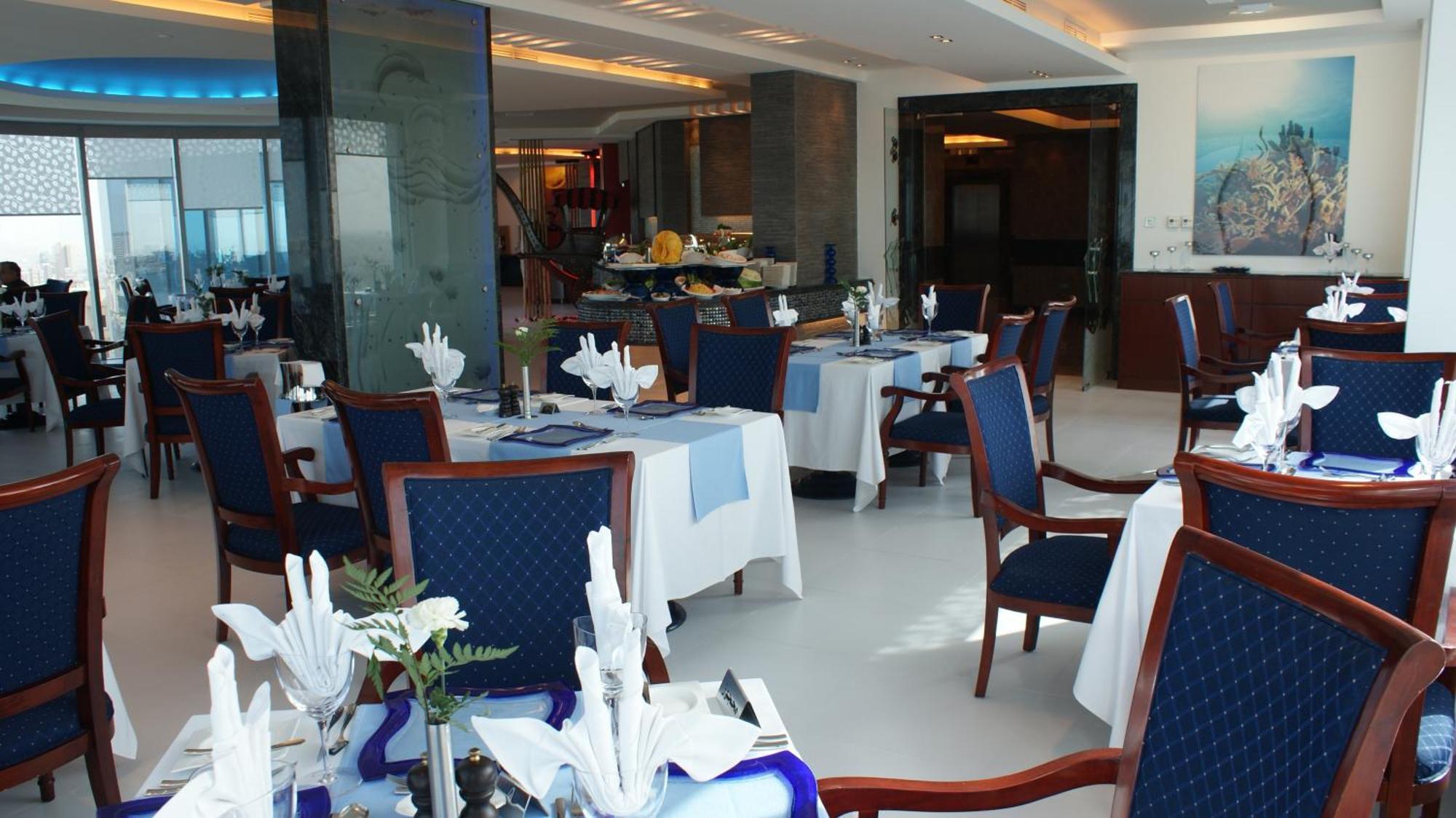Costa Del Sol Hotel By Arabian Link Kuwait City Exteriör bild